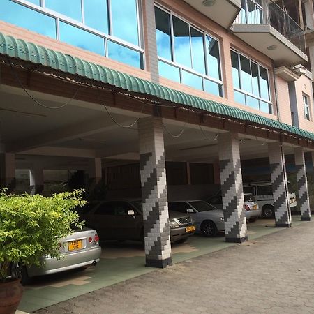 Mc-Elly'S Hotel Arusha Eksteriør bilde